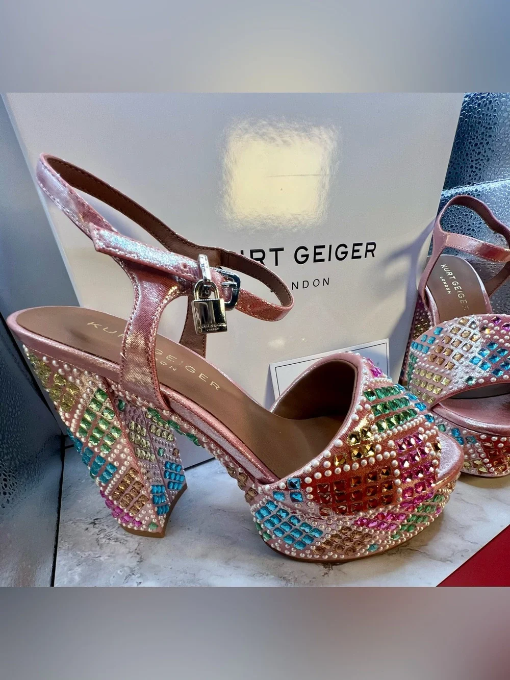 Kurt Geiger London Brixton Multicolor Jeweled Platform Sandals Open Pink. Sz 7.5